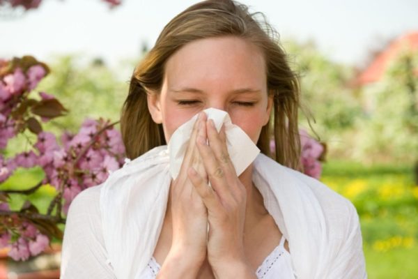 Аллергические реакции как причина розового лишая