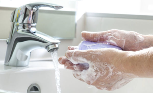 Мытье рук при герпесе